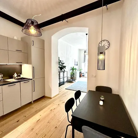 Luxury Flat In Prague City Center Superhost - 5 Star Exterior photo